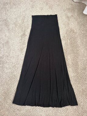 Beachcoco black maxi skirt medium flowy fold over waist stretch soft